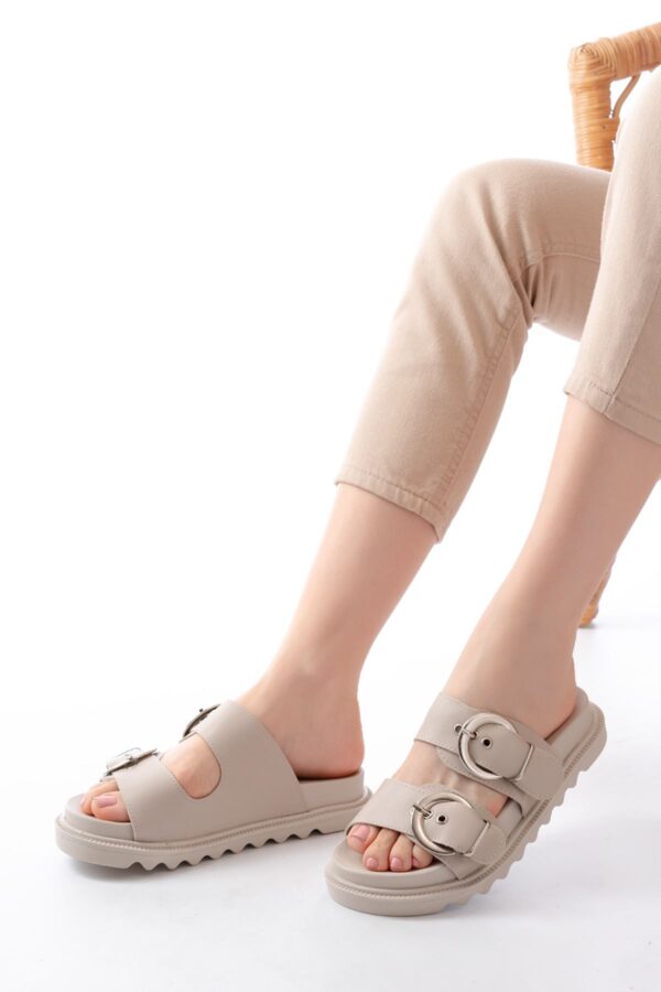 DM-6010 Bej Toka Aksesuarlı Günlük Kadın Terlik