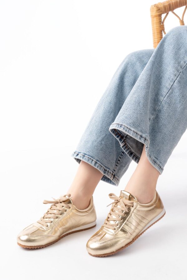 M-1009 Gold Rugan Bağcıklı Günlük Kadın Spor