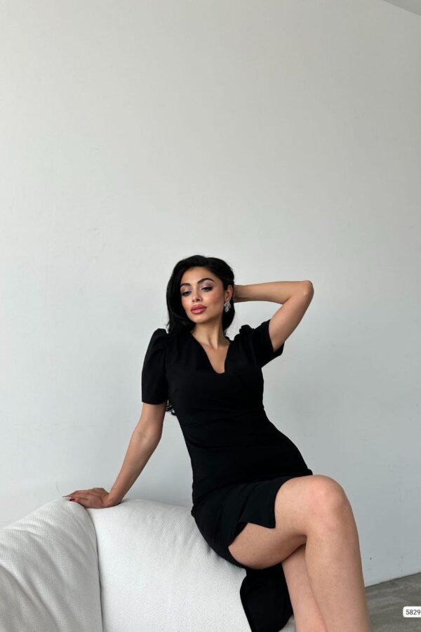 Kadın Kruvaze Yaka Yandan Yırtmaç Detaylı Scuba Krep Kumaş Midi Boy Elbise