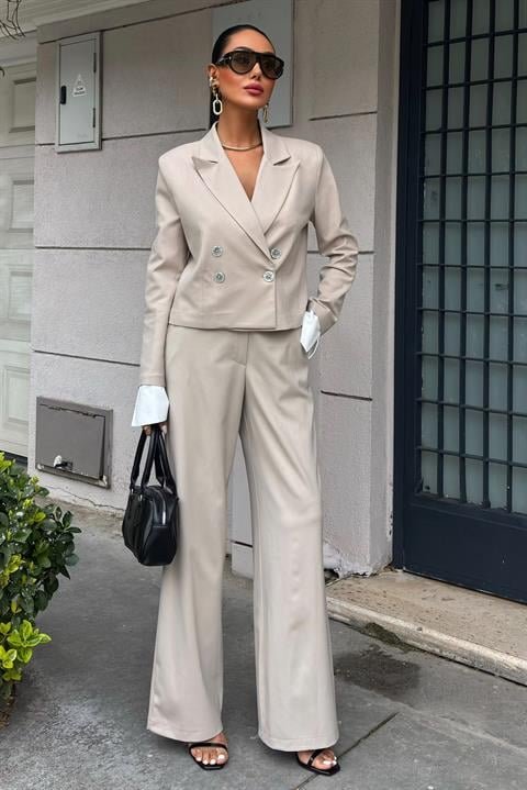 Manşetleri Garnili Kruvaze Ceketli Takım 10168