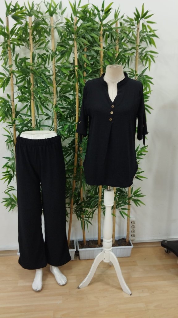 Kadın Kısa Kollu V Hakim Yaka Düğmeli Bürümcük Bluz Ve Pantolon Ikili Takım - Görsel 7