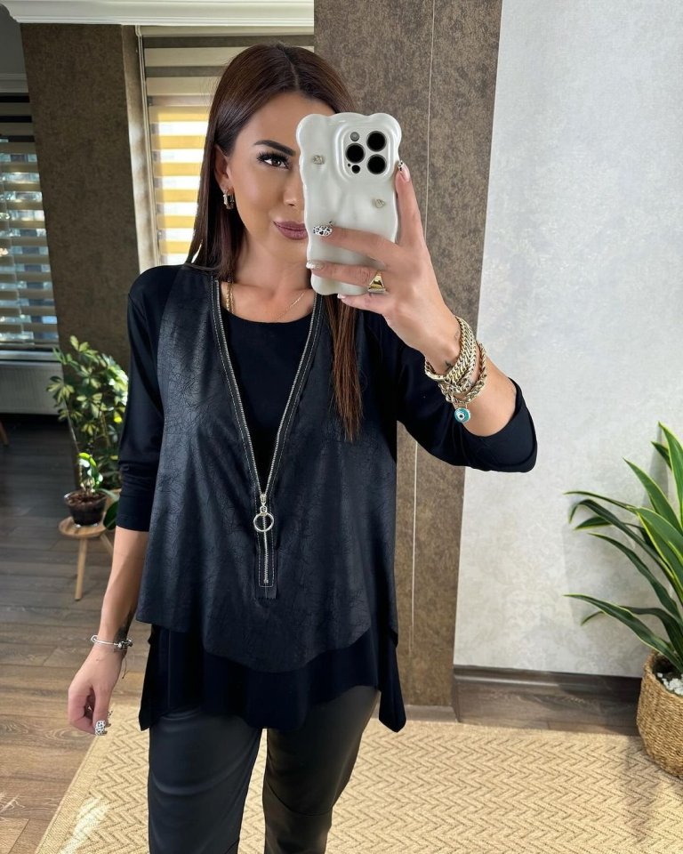 Kadın Uzun Kol Asimetrik Kesim Viskon Bluz Ve çatlak Deri Görünümlü Fermuar Detaylı Yelek Ikili Takım - Görsel 4