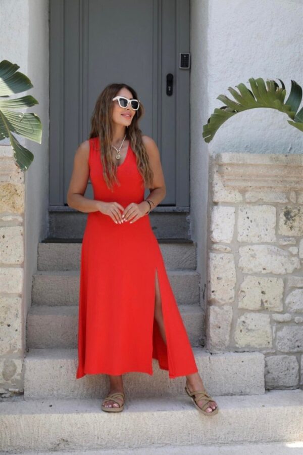 Kadın Askılı V Yakalı Yırtmaçlı Viskon Elbise