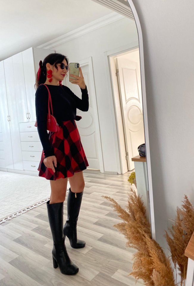 Kadın Uzun Kollu Bisiklet Yaka üst Viskon Alt Ekose Kısa Elbise - Görsel 2