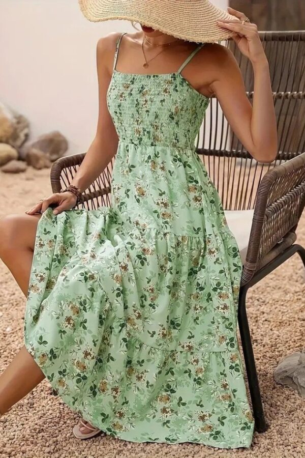 Kadın Ip Askılı Geniş V Yakalı Desenli Uzun Süprem Elbise