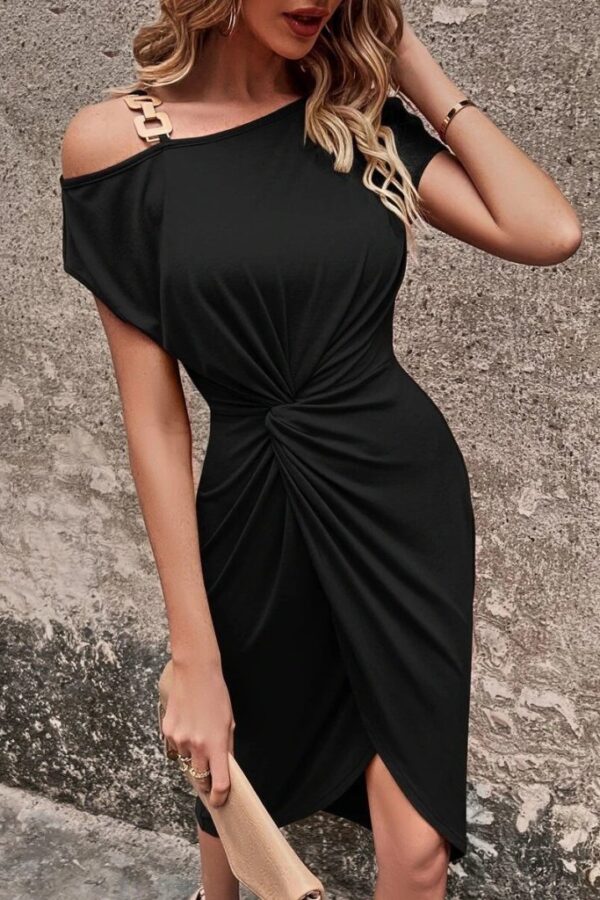 Kadın Kısa Kollu Omuzlardan Askılı önde Sarmal Detaylı Asimetrik Kesim Midi Viskon Elbise