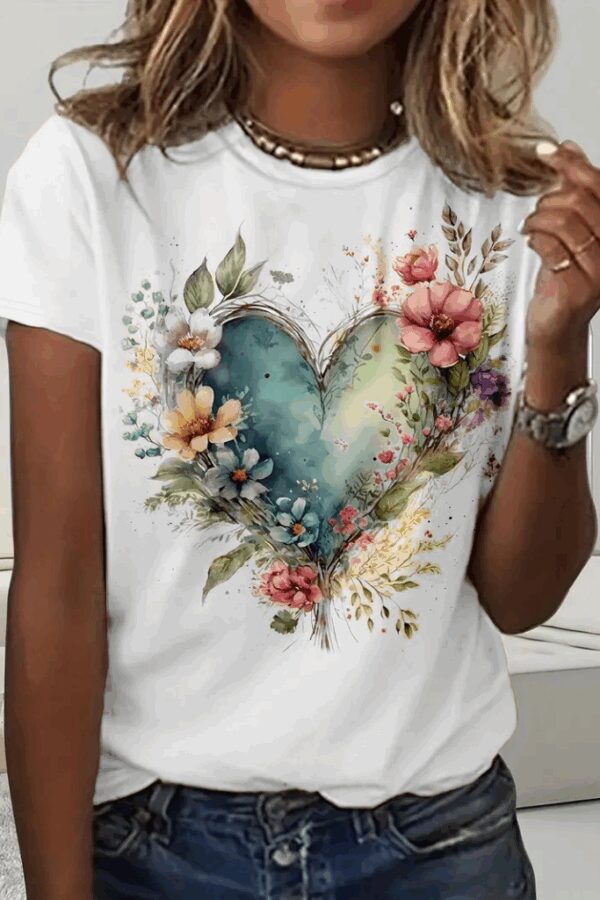 Kadın Kısa Kollu Bisiklet Yaka Kalp Desenli Süprem Bluz