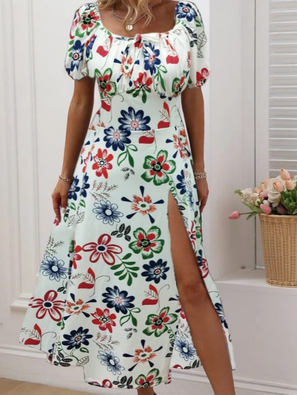 Kadın Kısa Kollu Kare Yaka önü Büzgü Ve Bağcık Yandan Yırtmaç Detayçiçek Desenli Süprem Elbise - Görsel 2