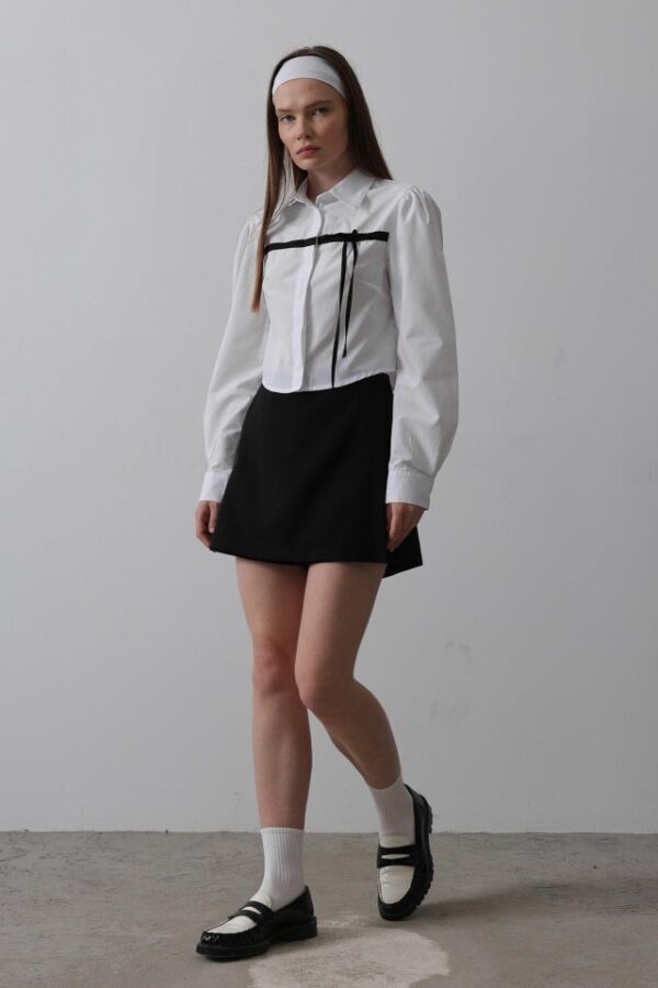 Önü Kontrast Fiyonklu Gömlek - Siyah