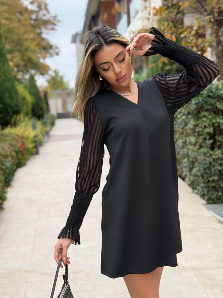 Kadın Uzun Kollu V Yakalı Kolları Tül Detay Kısa Krep Elbise - Görsel 3