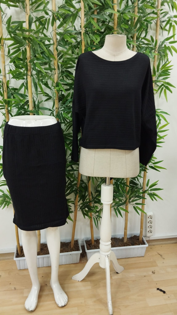 Kadın Uzun Kollu Iki Yanı Açık Yaka Detaylı Bluz Ve Etek şardonlu Kaşkorse Ikili Takım - Görsel 5