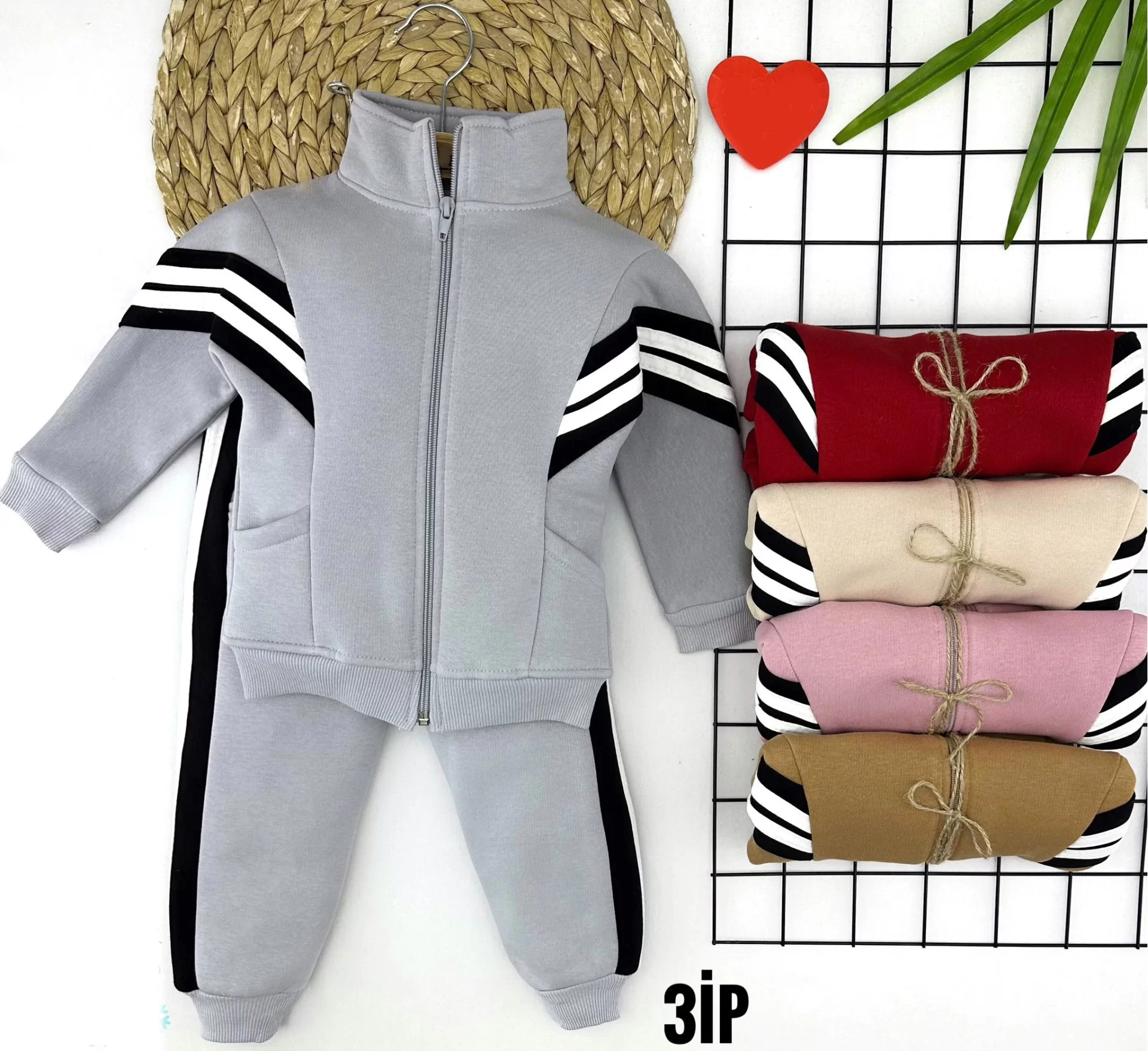 2-3-4-5 Yaş Fermuar Kapamalı Çift Cepli Şeritli Uzun Kollu 2li Kız Erkek Çocuk Takımı