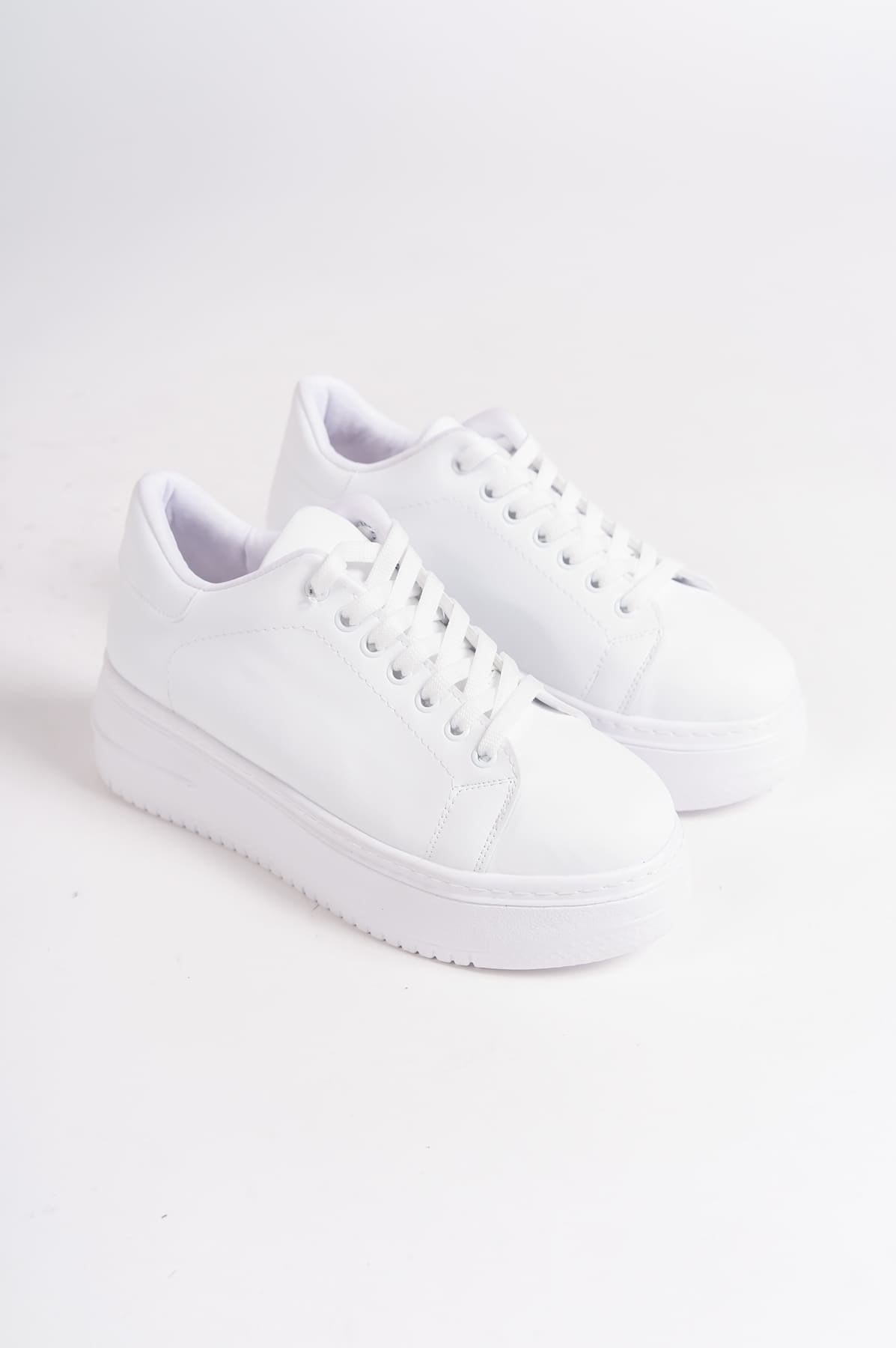 BIANA Bağcıklı Ortopedik Taban Kadın Sneaker Spor Ayakkabı CBT - Beyaz - Görsel 4