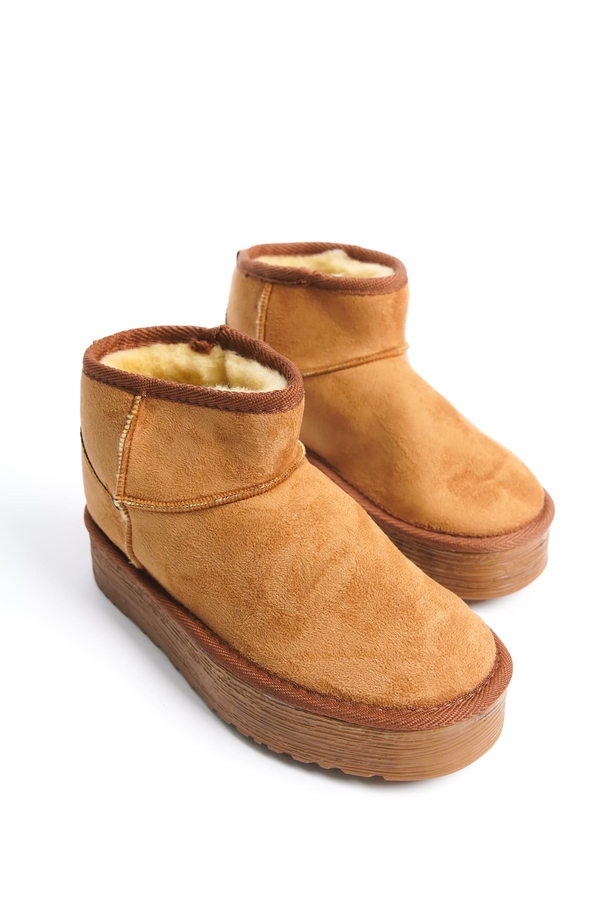 AMELIA Bağcıksız Düz ve Kalın Taban İçi Kürklü Kısa Süet Kadın Bot STT - Taba - Görsel 4