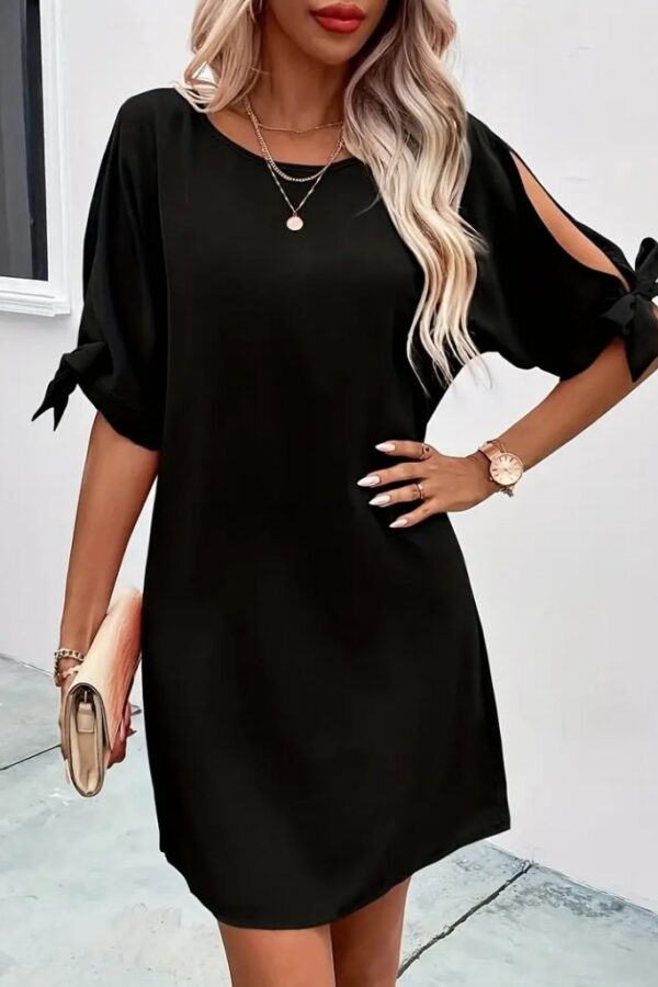 Kadın Kısa Kollu Kolu Bağlamalı Yakası Açık Janjan Elbise