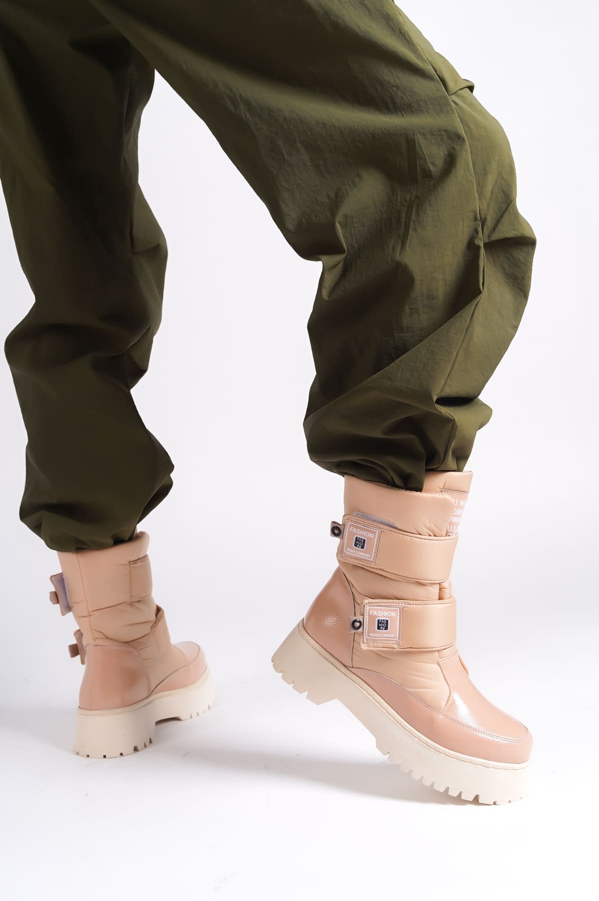 ELISA Cırt Cırtlı Paraşüt Kumaş Rugan Kadın Bot RTT - Ten - Görsel 2