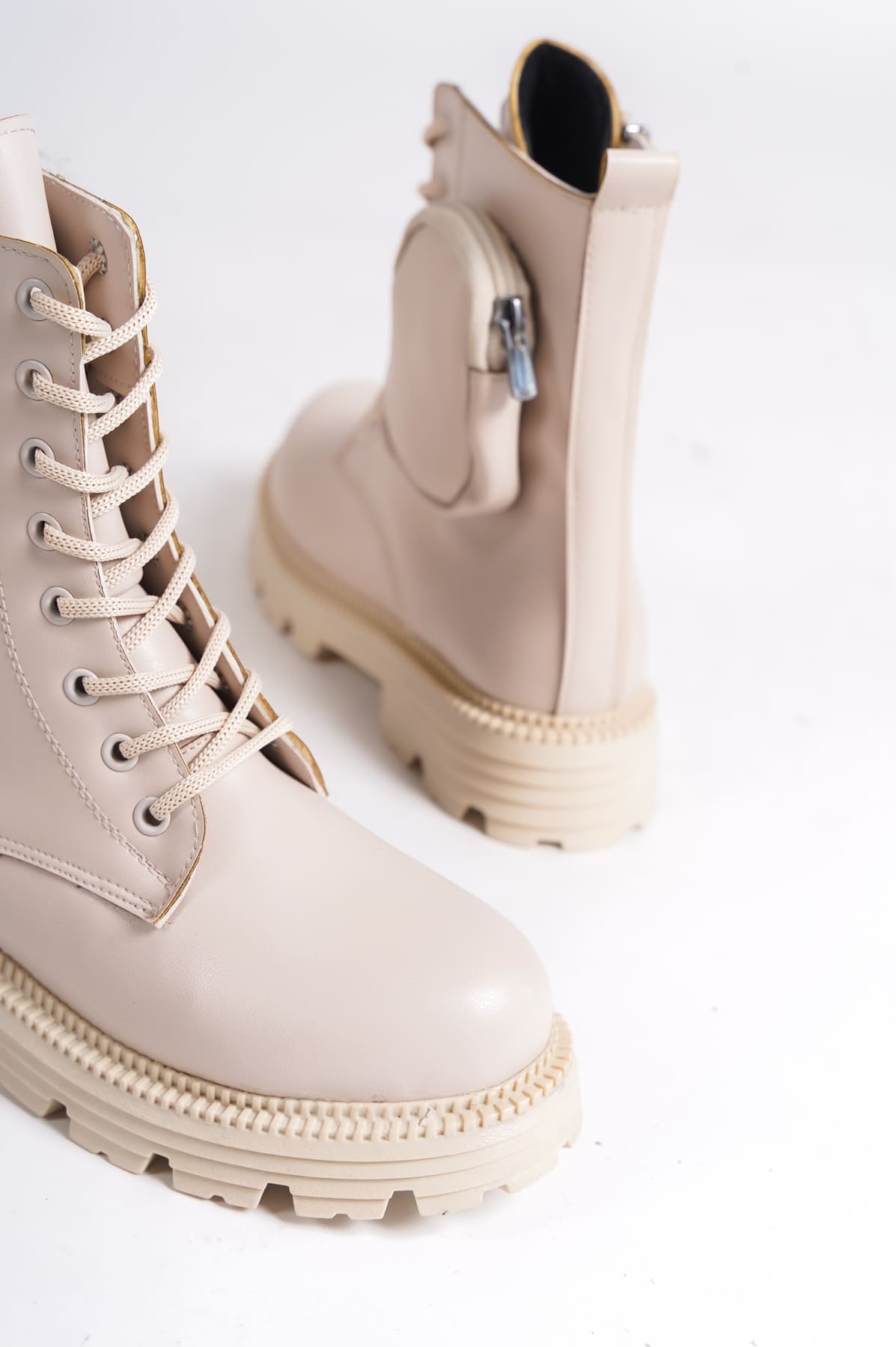 GINA Bağcıklı Fermuarlı Ortopedik Taban Çantalı Kadın Bot CKT - Krem - Görsel 5