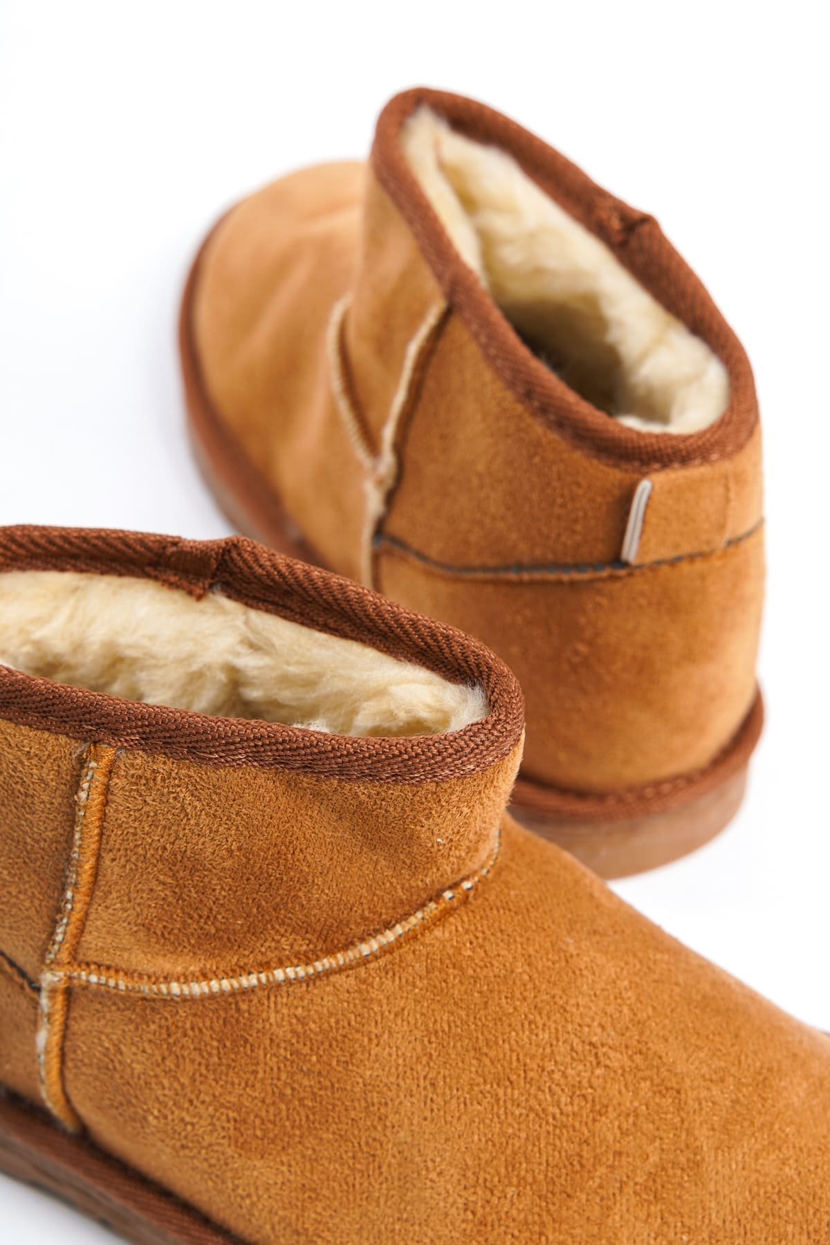 JOLIE Bağcıksız Düz Taban İçi Kürklü Kısa Süet Kadın Bot STT - Taba - Görsel 5