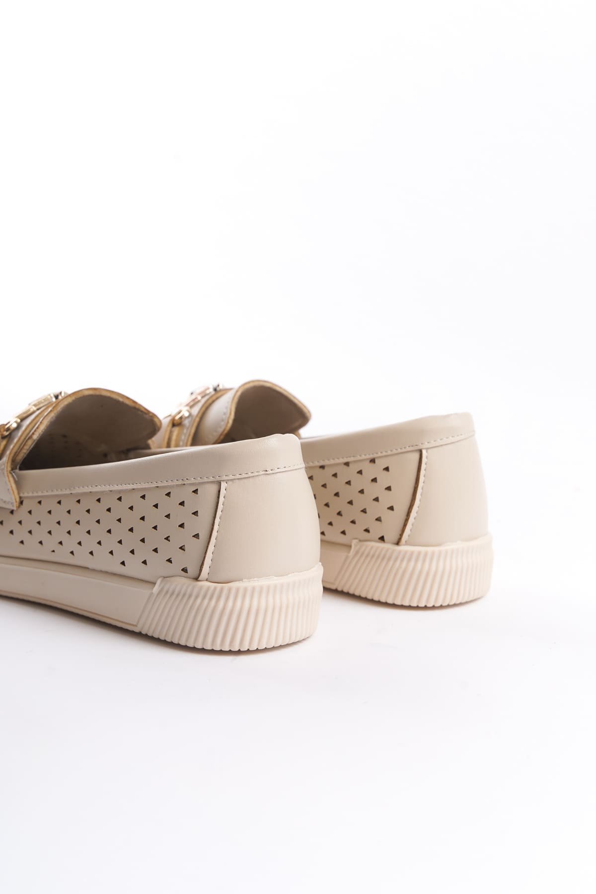 LILY Bağcıksız Ortopedik Rahat Taban Kalp Desenli Kadın Babet Ayakkabı CKT - Krem - Görsel 5