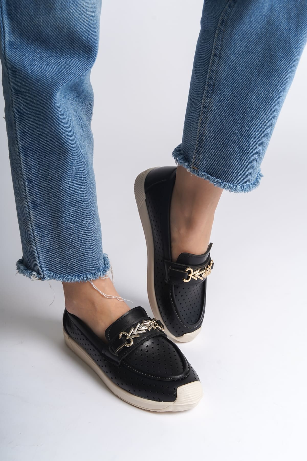 LILY Bağcıksız Ortopedik Rahat Taban Kalp Desenli Kadın Babet Ayakkabı CKT - Siyah