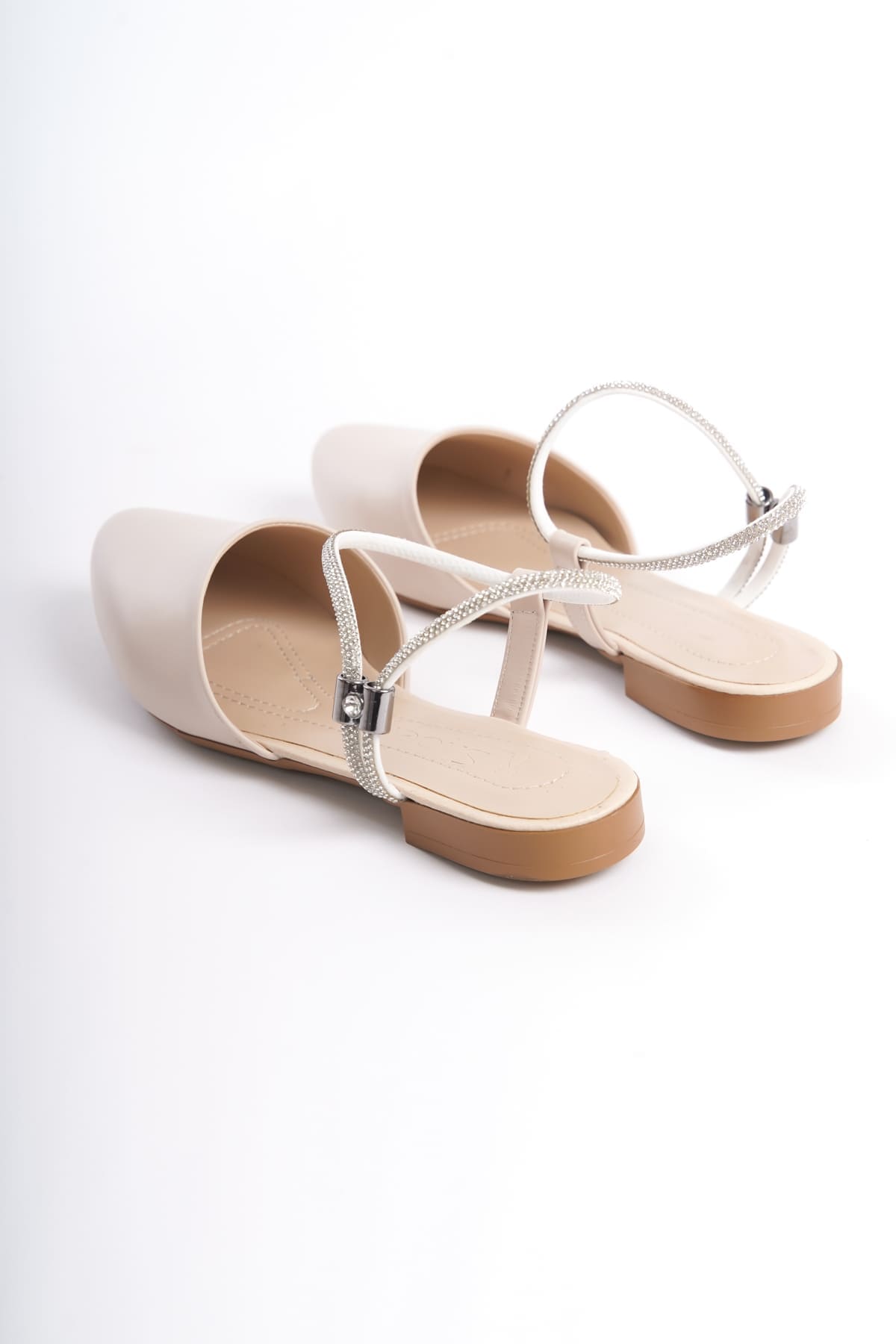 ARIANA Lastikli Ortopedik Rahat Taban Bilekten Taş Detaylı Kadın Babet Ayakkabı CKT - Krem - Görsel 5