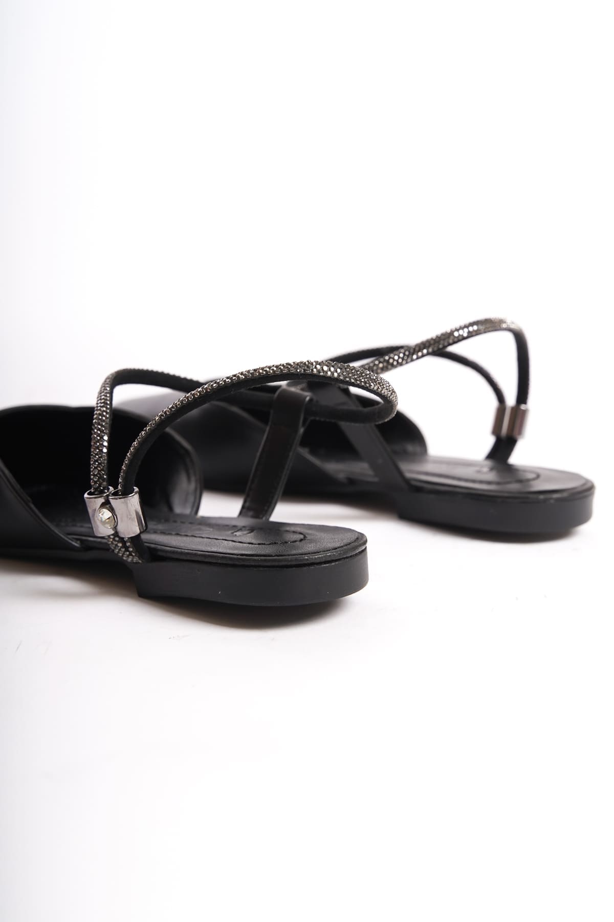 CAROLINE Lastikli Ortopedik Rahat Taban Bilekten Taş Detaylı Kadın Babet Ayakkabı CST - Siyah - Görsel 5