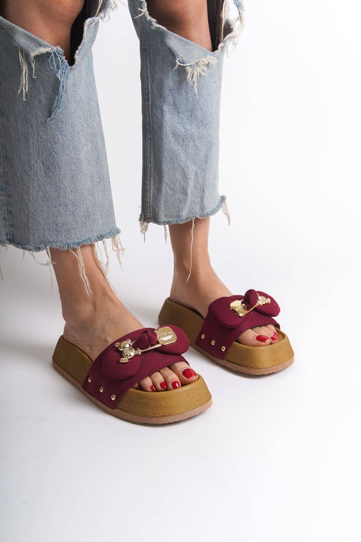 DILA Kalın ve Ortopedik Taban Ayıcıklı Saten Kadın Terlik SKT - Bordo