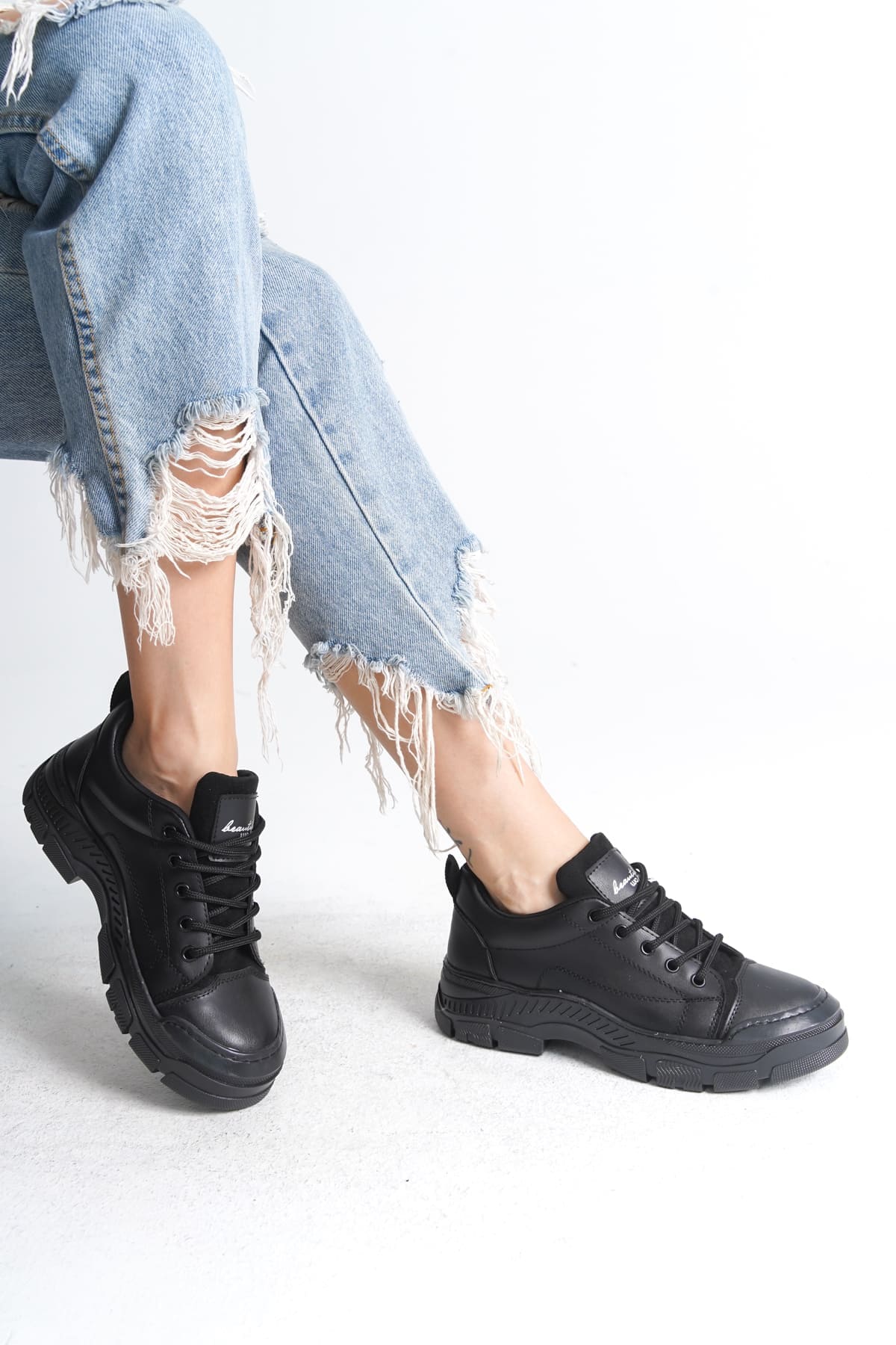 JANE Bağcıklı Ortopedik Taban Kadın Sneaker Spor Ayakkabı CST - Siyah - Görsel 4