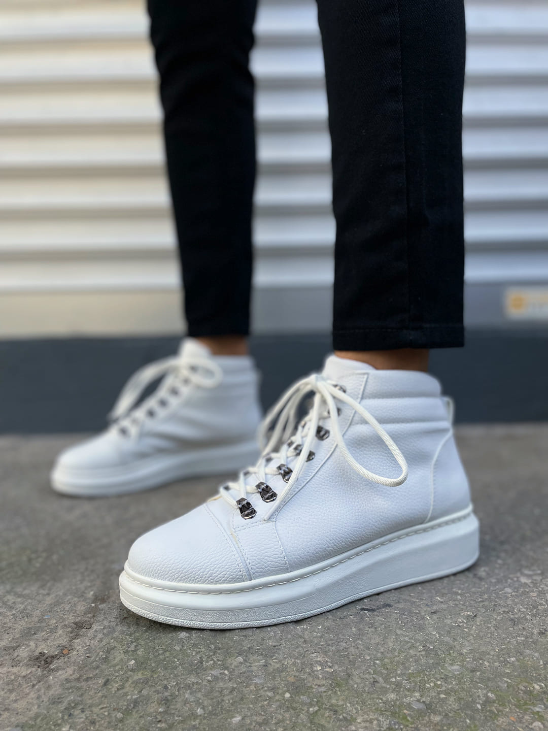 JY206 Ottawa Bağcıklı Ortopedik Taban Cilt Erkek Spor Bot CBT - Beyaz - Görsel 2