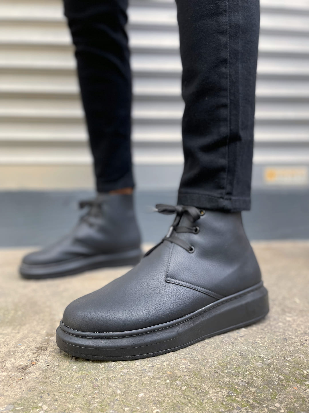 JY207 Oslo Bağcıklı Ortopedik Taban Cilt Erkek Spor Bot CST - Siyah - Görsel 2