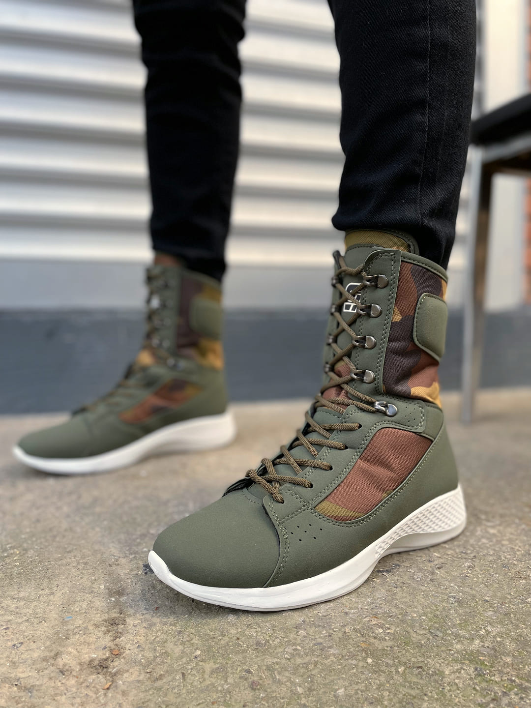 JY799 Verton Bağcıklı Ortopedik Taban Günlük Cilt Erkek Askeri Postal Bot CBT Haki - Görsel 2