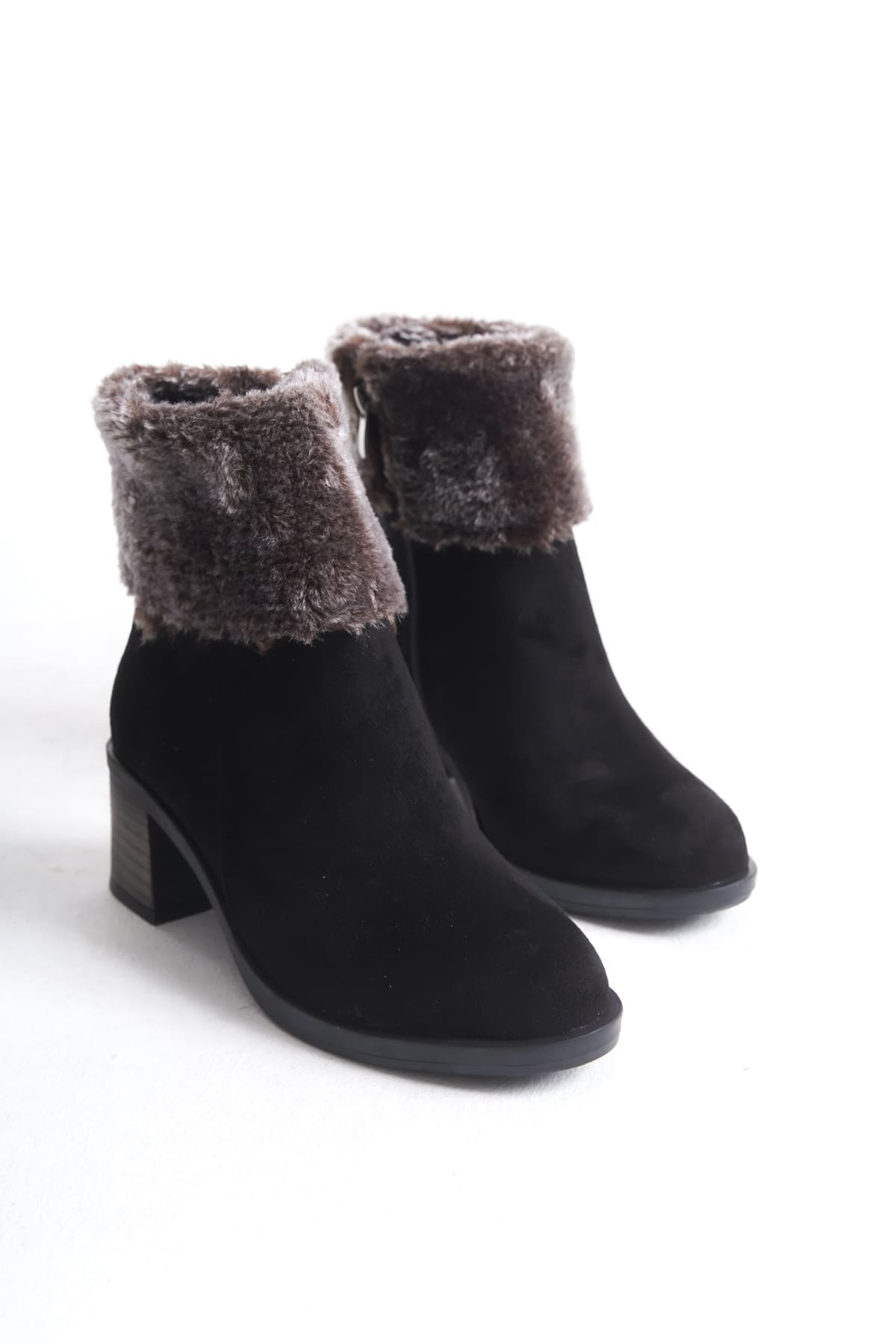 KATYA Fermuarlı Ortopedik Taban Topuklu Kürk Detaylı Süet Kadın Bot SST - Siyah - Görsel 4
