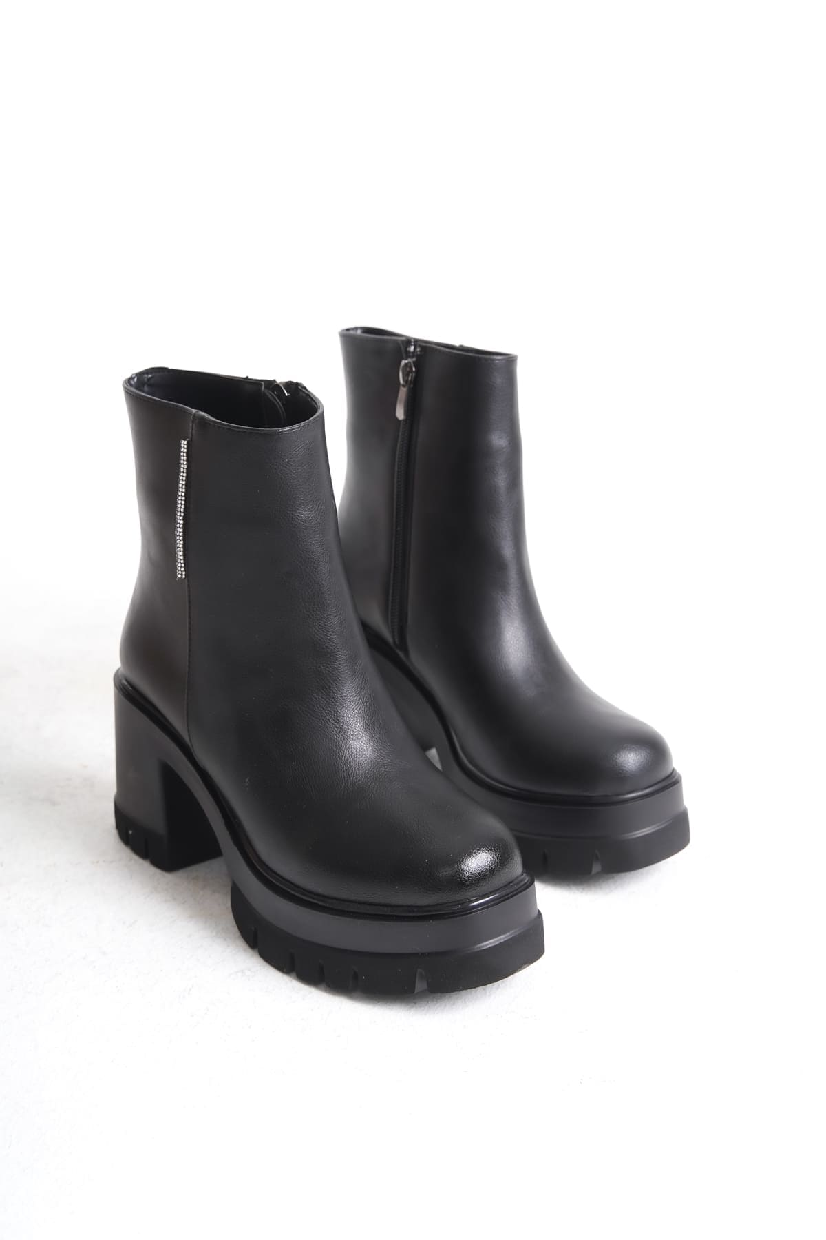 LISSE Fermuarlı Ortopedik Taban Kalın Topuklu Kadın Bot CST - Siyah - Görsel 5