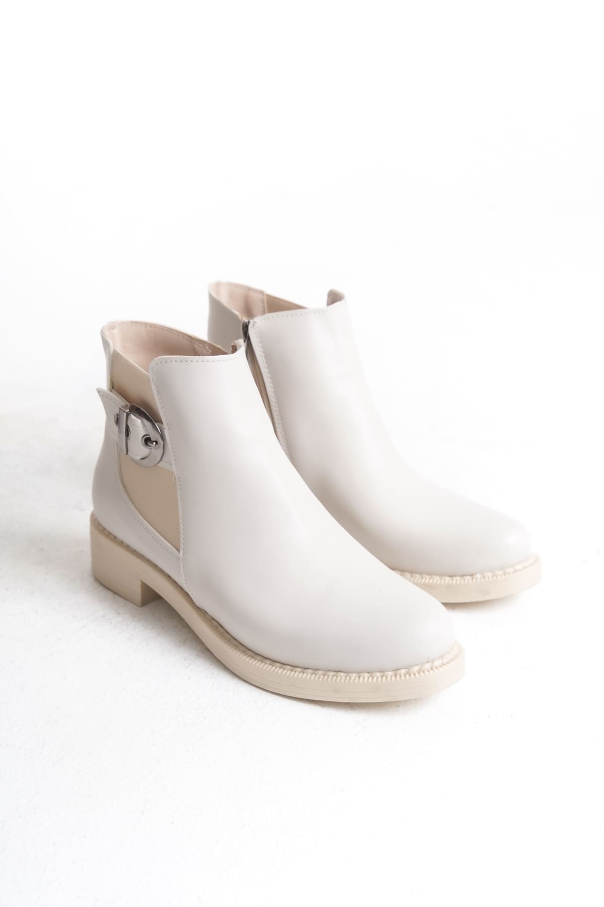 LUNA Fermuarlı Lastikli Ortopedik Taban Topuklu Kadın Bot CKT - Krem - Görsel 5