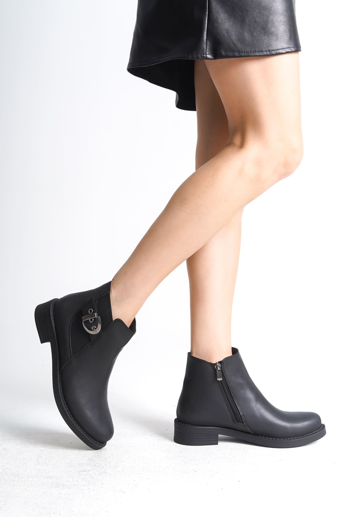 LUNA Fermuarlı Lastikli Ortopedik Taban Topuklu Kadın Bot CST - Siyah - Görsel 3
