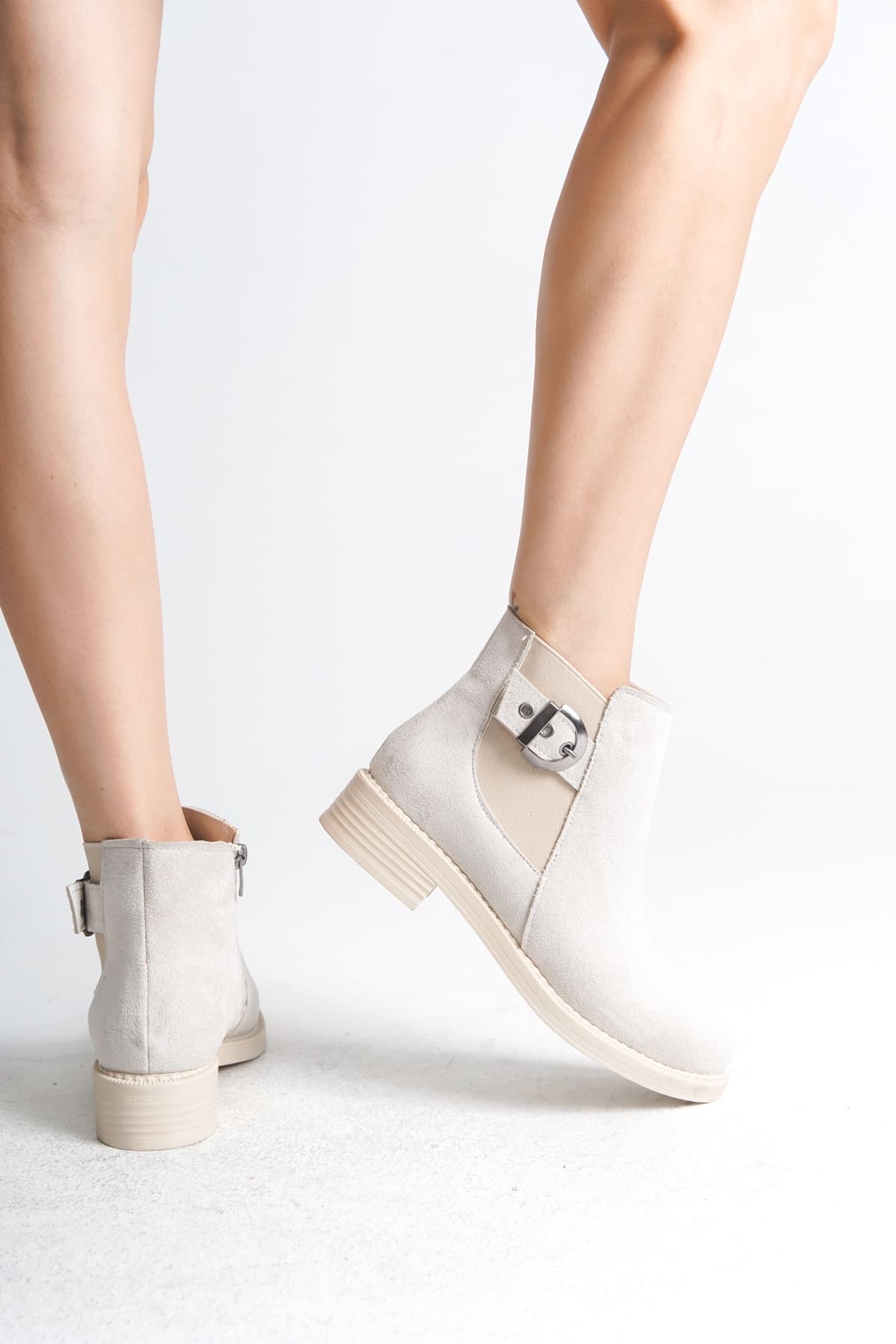 LUNA Fermuarlı Lastikli Ortopedik Taban Topuklu Süet Kadın Bot SKT - Krem - Görsel 3