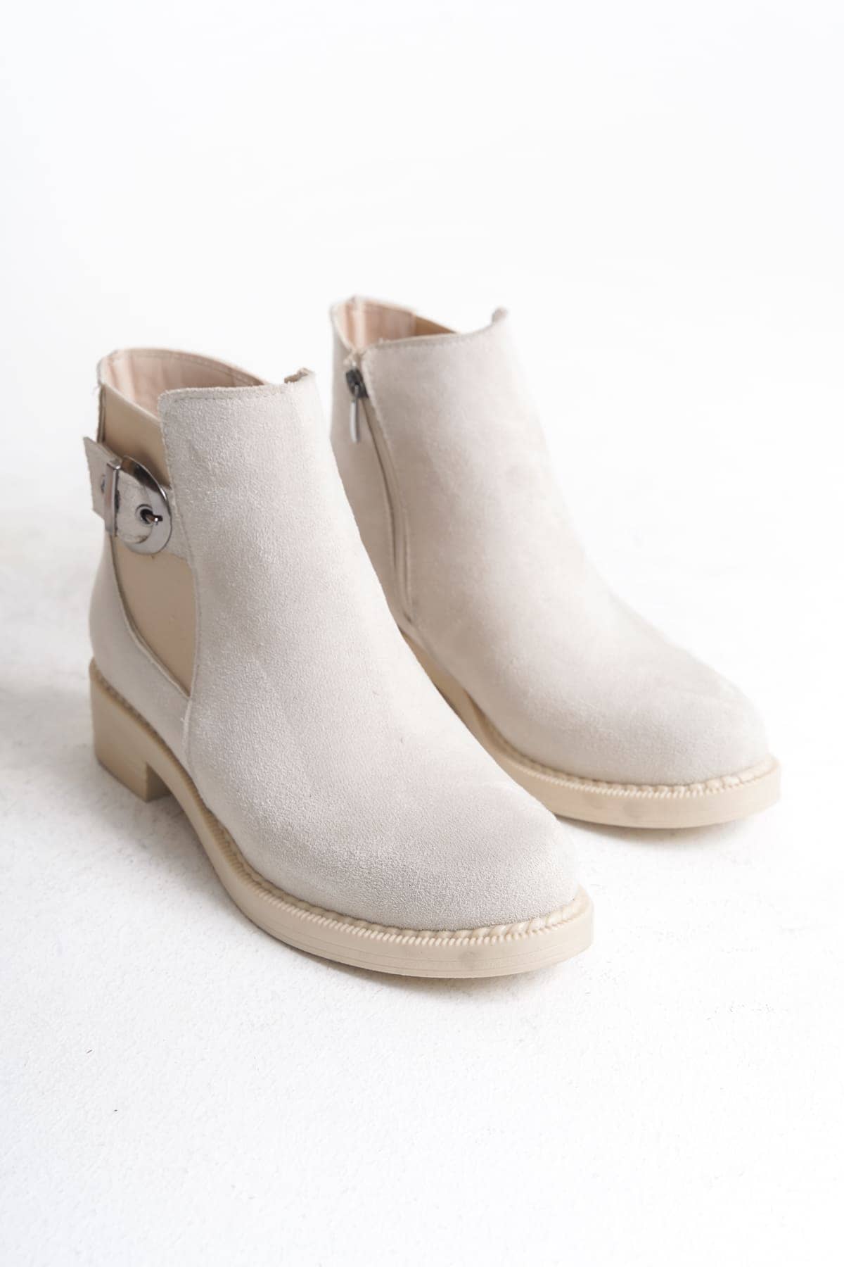 LUNA Fermuarlı Lastikli Ortopedik Taban Topuklu Süet Kadın Bot SKT - Krem - Görsel 5