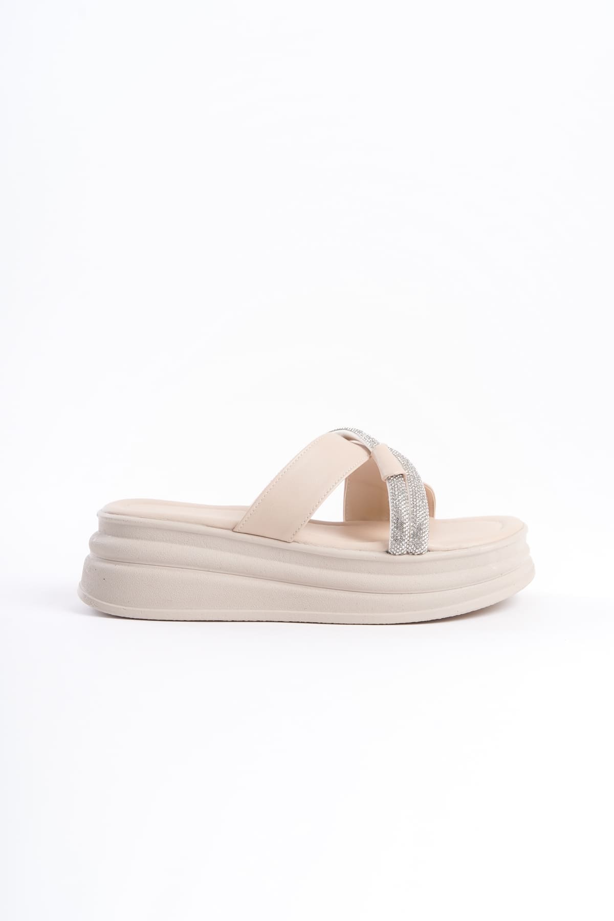 RUBY Düz Topuklu Taşlı Çapraz Şeritli Kalın ve Ortopedik Taban Kadın Terlik CKT - Krem - Görsel 6