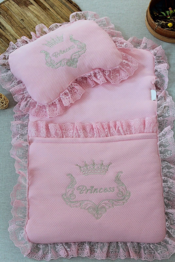 Yenidoğan Sahra Taç Nakışlı Trilüks 2li Alt Açma Seti Pembe