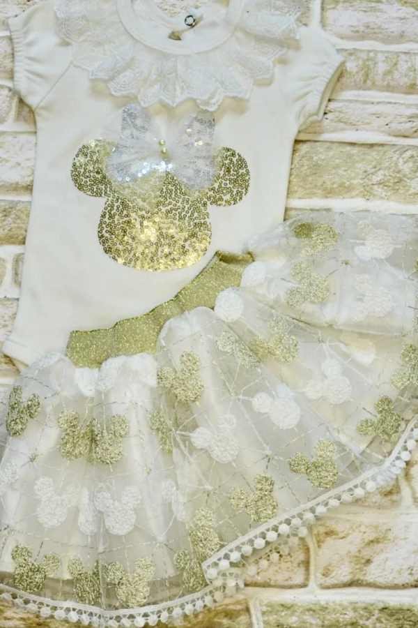 1-2-3 Yaş Payetli Mickey Nakışlı  Kısa Kollu Brode Etekli 2li Kız Bebek Takımı