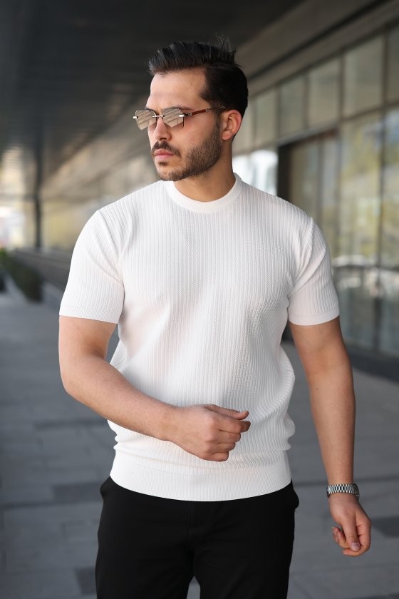 Erkek Bisiklet Yaka Petek Dokulu Kısa Kollu Triko Tişört