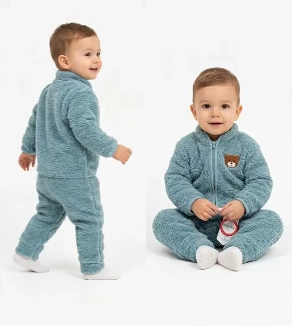 6/24 Ay Peluş Kumaş Fermuarlı Bebek Takımı