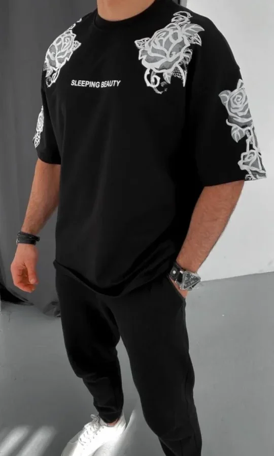 Unisex Flok Kabartma Baskılı T-Shirt - Siyah
