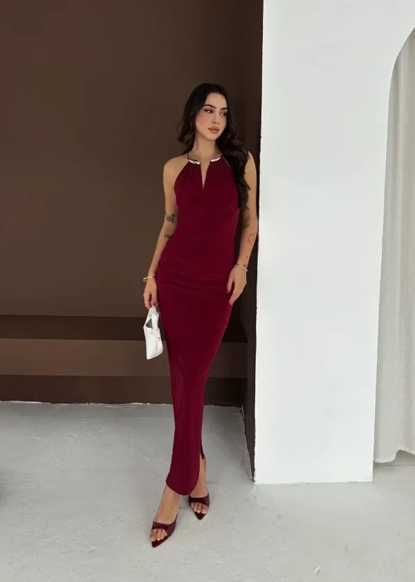 Uzun Abiye Elbise Yırtmaçlı Sırt Dekolteli Şık Gece Elbisesi - Bordo