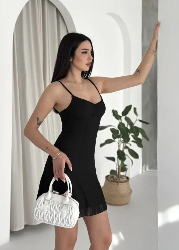 Askılı Mini Elbise Drapeli Göğüs Detay Likralı Yazlık Fit - Siyah