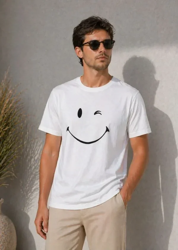 Erkek Minimal Gülümseyen Yüz Baskılı Tişört Kısa Kol Yazlık T-Shirt - Beyaz
