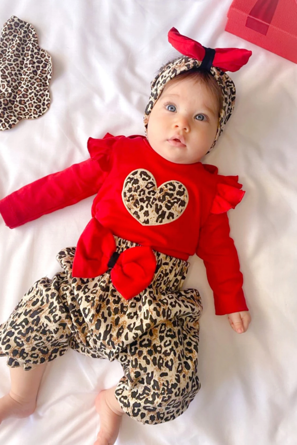 Fiyonklu Leopar Desenli % 100 Pamuk Kız Bebek Takım