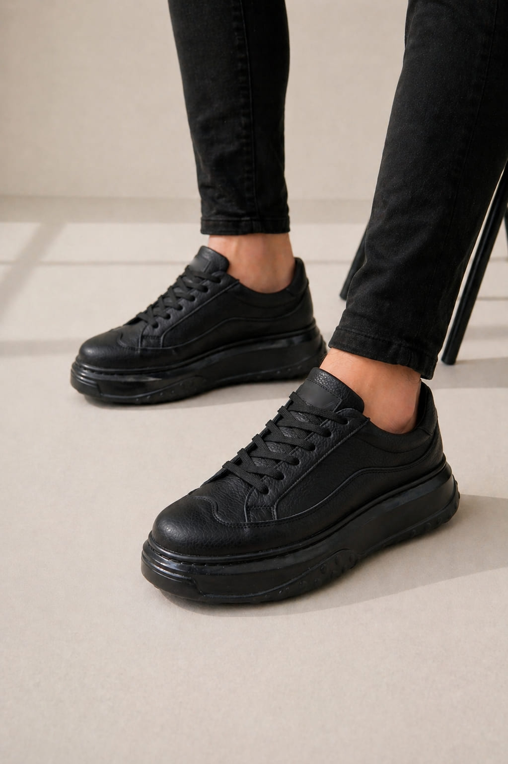 JY507 Dara Bağcıklı Cilt Erkek Günlük Sneaker Ayakkabı CST Siyah - Görsel 2
