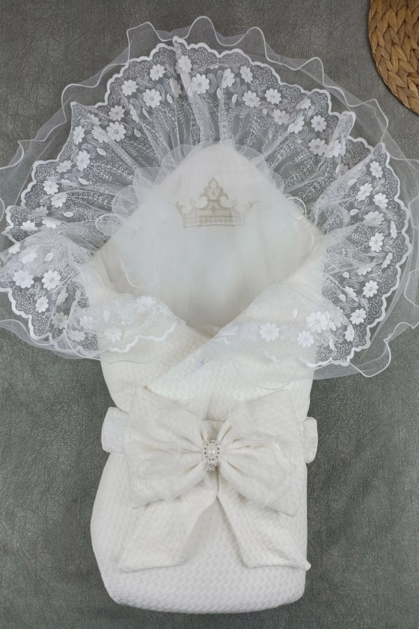 Yenidoğan Kumru Soft Cotton Taç Nakışlı Trilüks Kundak Bebek Battaniyesi Ekru