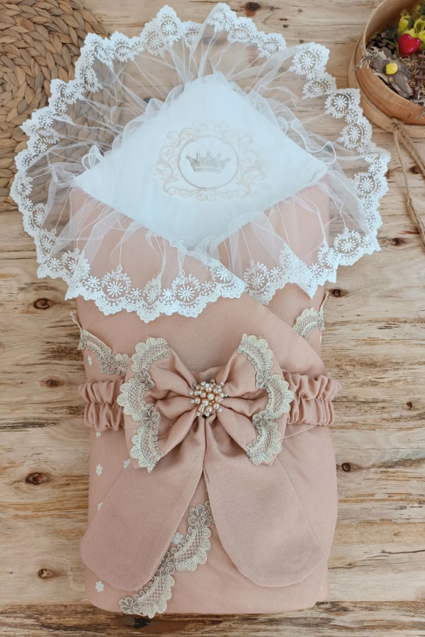 Yenidoğan Pamuk Papatya Desenli Trilüks Unisex Kundak Bebek Battaniyesi Kahverengi